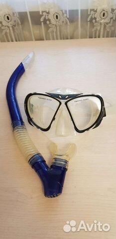 Маска с трубкой для подводного плавания
