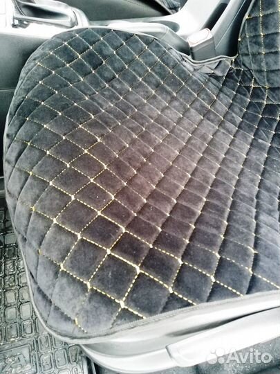 Накидки на передние сидения Велюр черные с желтым