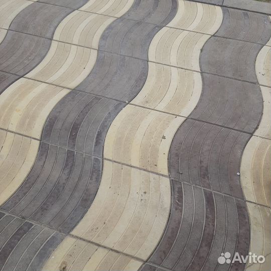 Тротуарная плитка волна