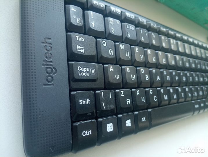Беспроводная клавиатура и мышь logitech mk220