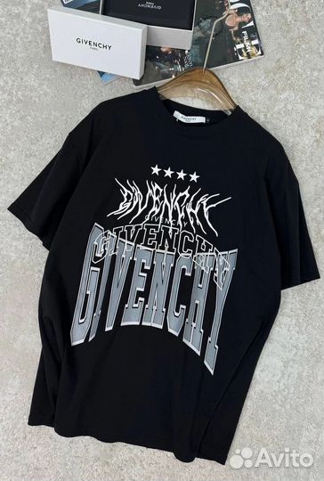 Футболка женская Givenchy