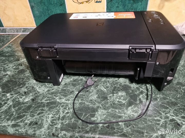 Цветной принтер - сканер Canon MG3640