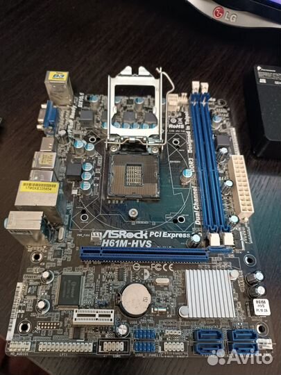 Материнская плата ASRock H61M-HVS