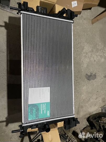 Радиатор охлаждения форд фокус 3 пластинчатый