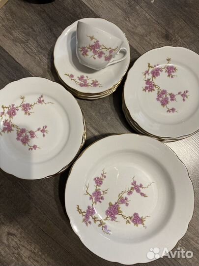 Сервиз столовый Kahla гдр из фарфора с позолотой