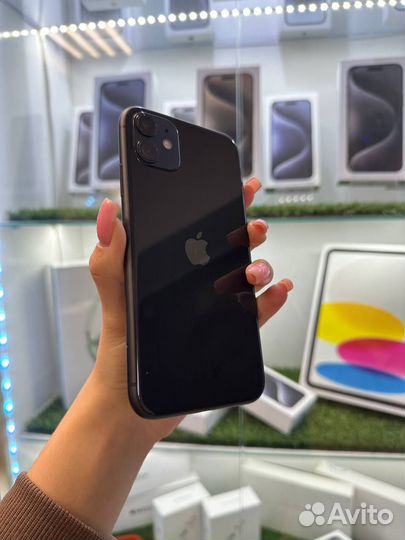 iPhone 11, 128 ГБ