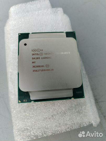 Процессор Intel Xeon E5 2640v3