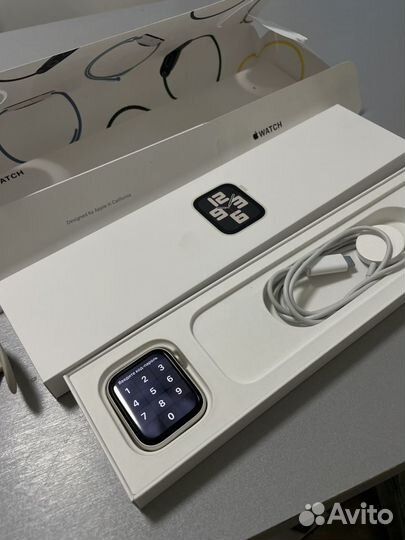 Apple Watch se 2023 44mm