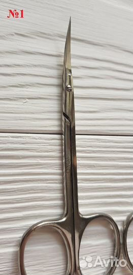 Стартовый набор для маникюра. Ножницы и твизер