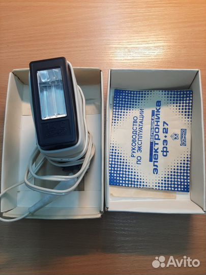 Советский фотоаппарат Смена 8М + фотовспышка фэ-27