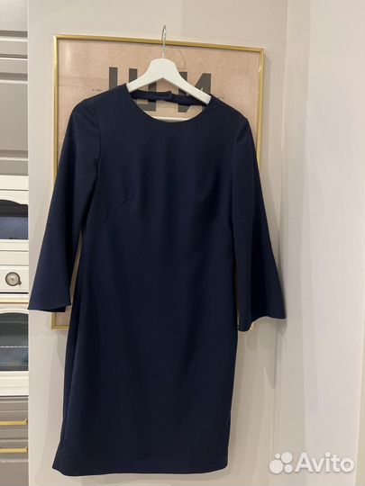 Платье charuel 42