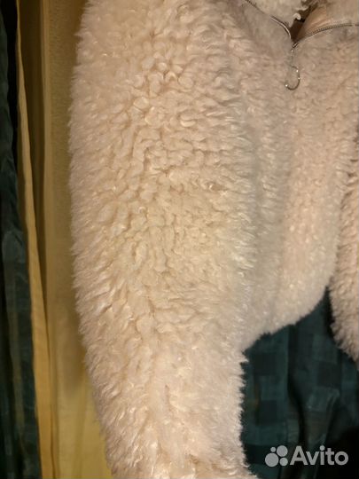 Куртка (шуба эко мех) новая Bik Bok (40-42р)