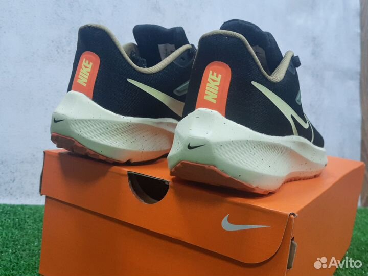 Кроссовки мужские беговые сетка nike