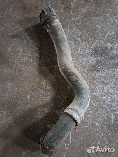 Патрубок охлаждения BMW E53