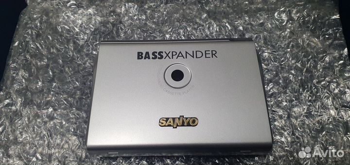 Кассетный плеер Sanyo Vip- Z85. Новый