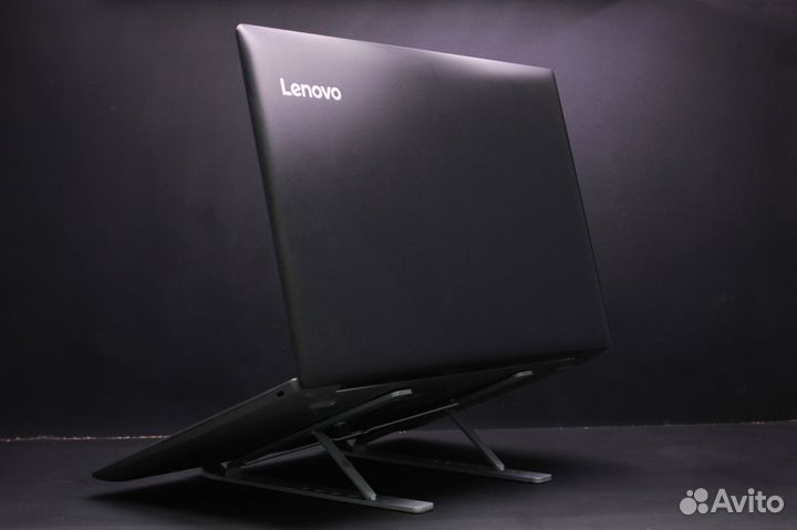 Крутой ноутбук Lenovo/ Intel i7-7500U/ Radeon 530