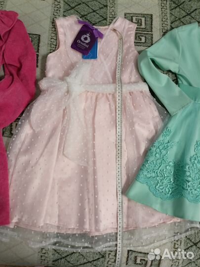Платья для девочки новые