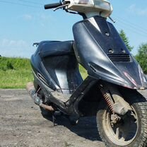 Suzuki Address v100