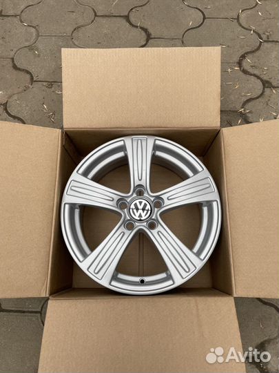 Новые литые диски R15 Volkswagen Polo Skoda Rapid