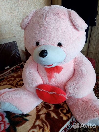 Плюшевый медведь