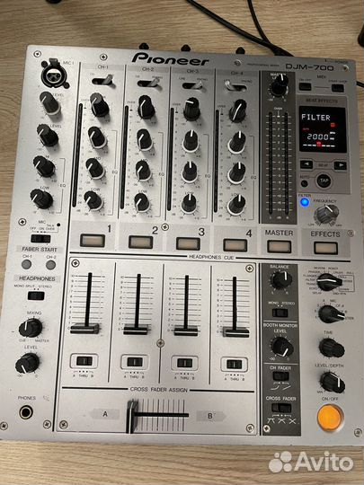 Pioneer DJM700