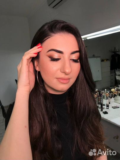 Визазажист -бровист