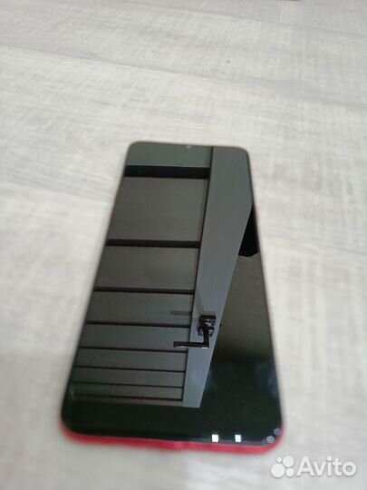 Смартфон realme c3