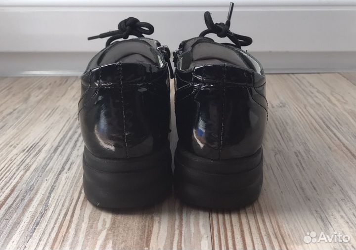 Обувь для девочки