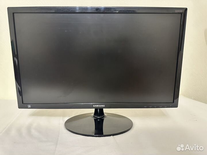 Монитор samsung s24d300h