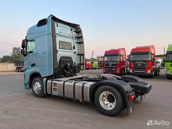 Shacman (Shaanxi) SX4188YY381, 2023