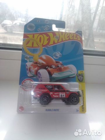 Hot wheels (брак (error): перепутанная карта)