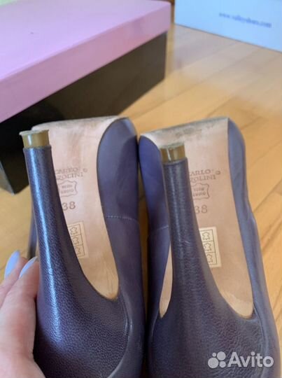 Туфли на каблуках