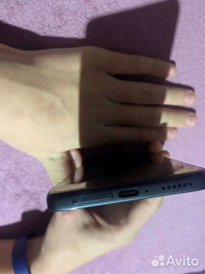 Телефон Poco x4 pro 5g