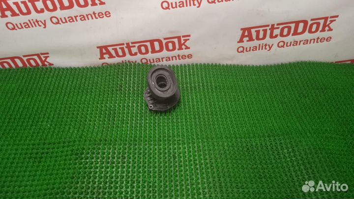 Крышка распределителя рейки (LHD)