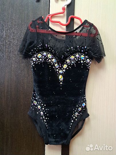 Новый купальник для художеств. гимнастики 122-1288