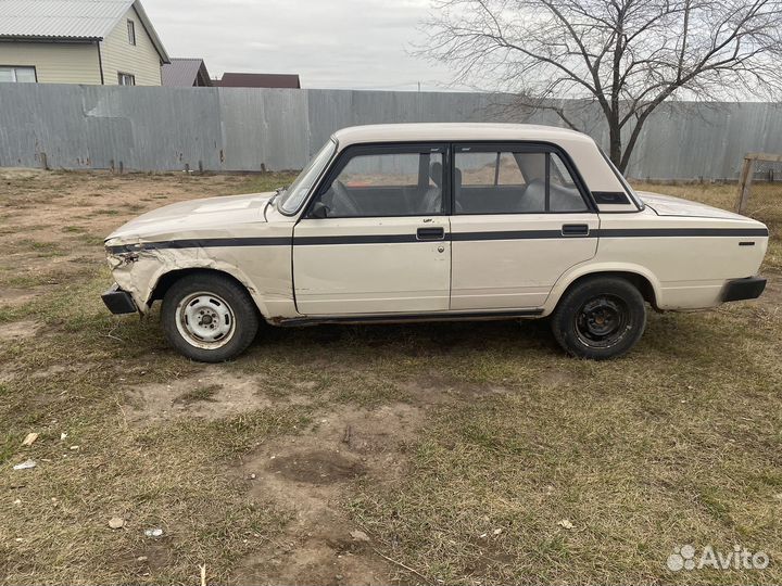 ВАЗ 2105 1.5 МТ, 1995, 200 000 км