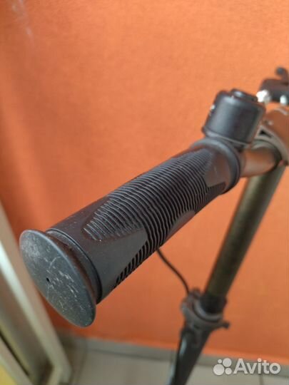 Самокат Roces