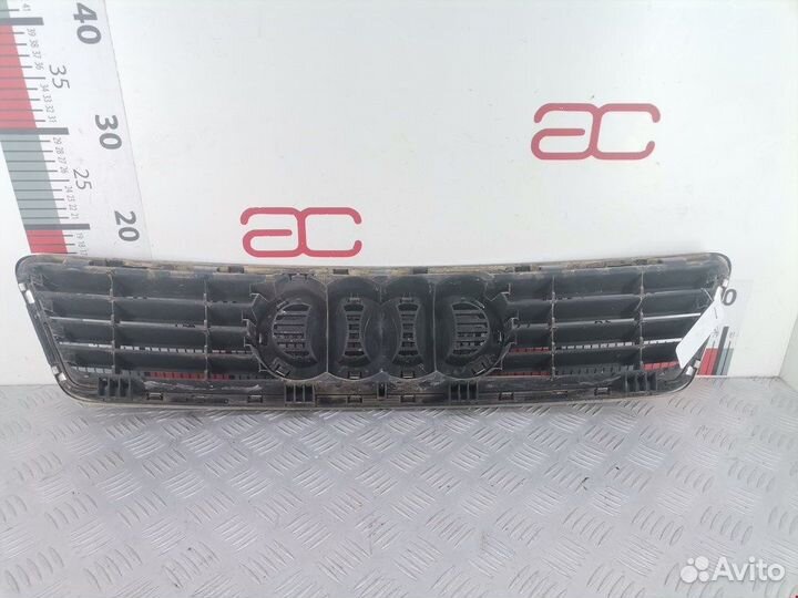 Решетка радиатора для Audi A6 C5 4B0853651A