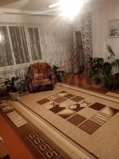 Дом 74,9 м² на участке 8 сот.