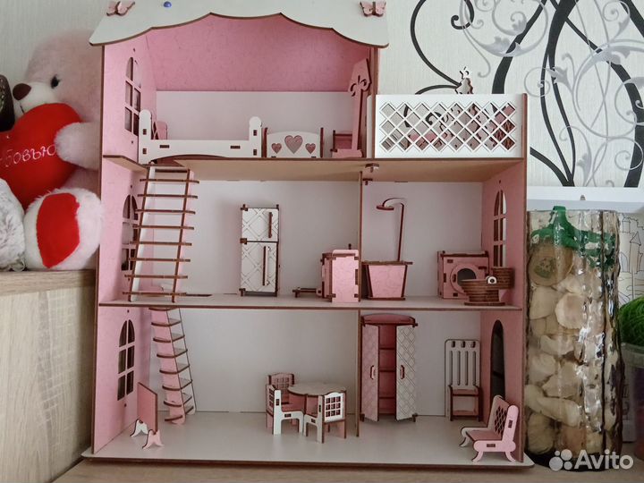 Домик кукольный