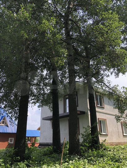 Коттедж 174,9 м² на участке 12 сот.