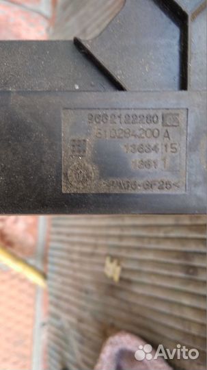 Продам датчик непристегнутых ремней Peugeot 308