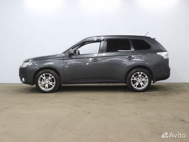 Mitsubishi Outlander 2.4 CVT, 2013, 236 937 км