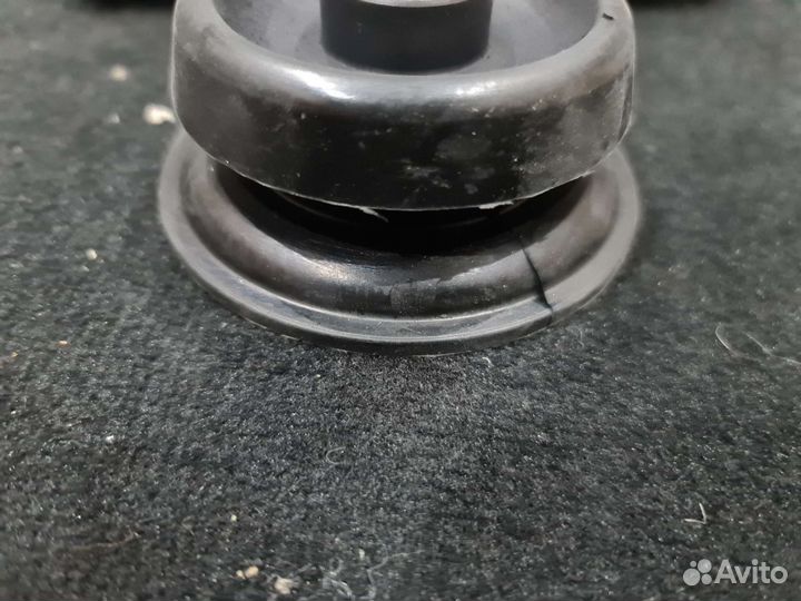 Опора амортизатора нижняя Mercedes Sprinter