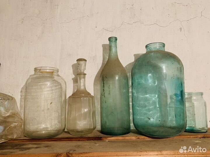 Бутыль старинная стеклянная графин