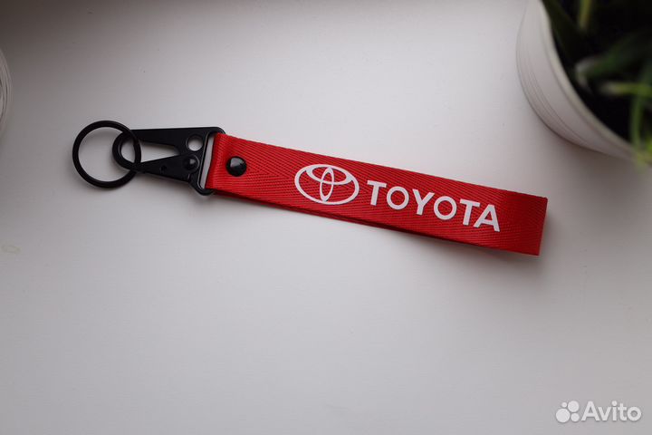 Брелок Toyota