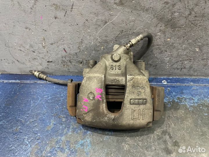 Суппорт передний левый Mazda 3 BK