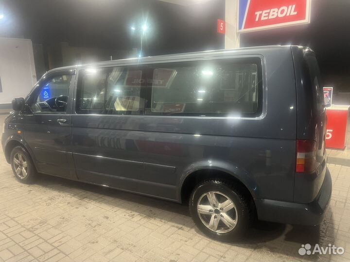 Volkswagen Caravelle 2.5 МТ, 2005, 300 000 км