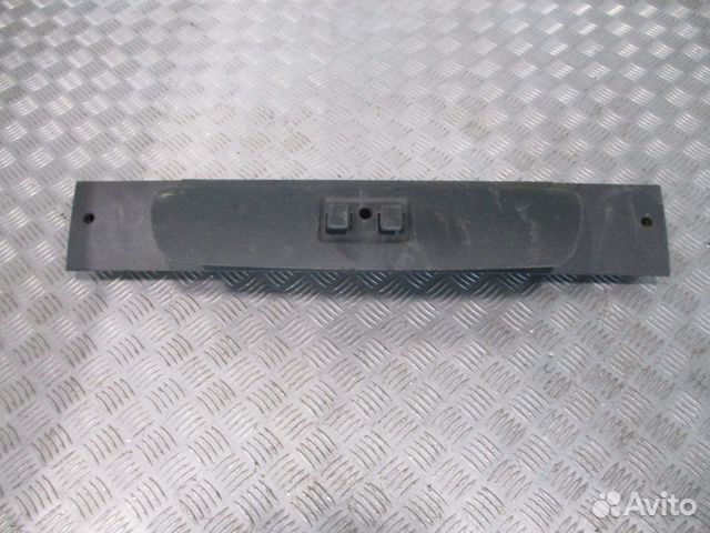 Накладка внутренняя (над дверью) MAN 81629300264