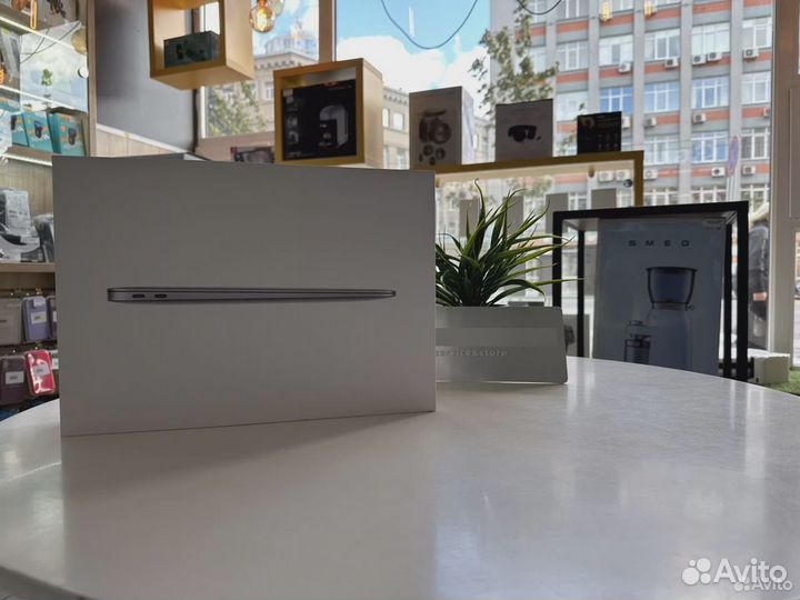 Apple MacBook air M1 13-inch 8/256 Space Gray